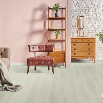 Кварц винил Allure ISOCORE Wood RХ22277 Дуб Монблан