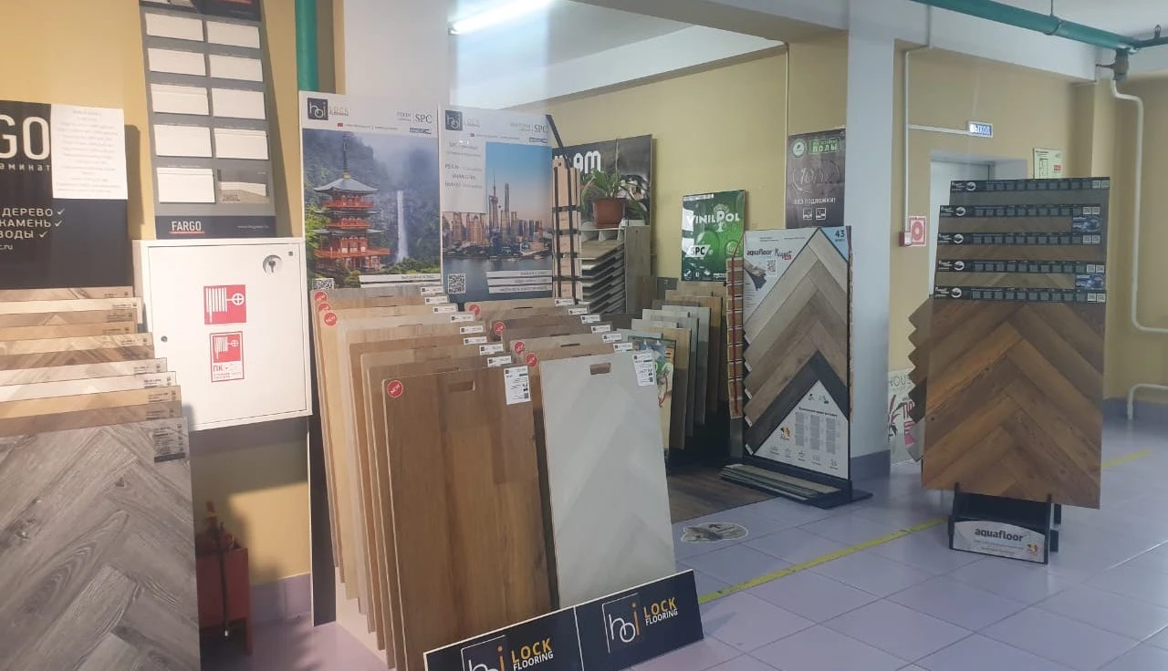 шоу рум магазина ПолПол